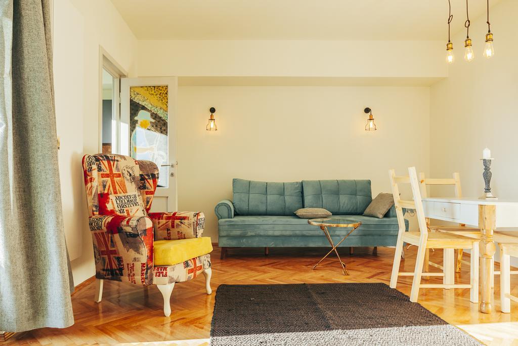 Artsy Old Town Apartment Bukarest Exterior foto